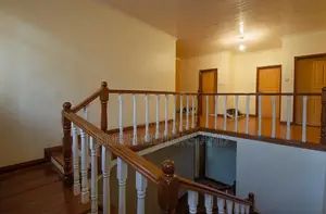 House for Sale in Ridgeways
