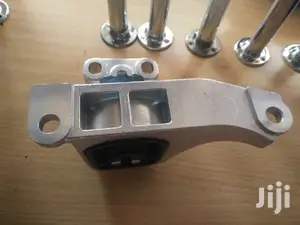 Honda Stream Front Left Engine Mount