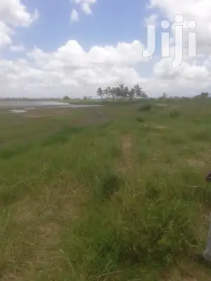 200 Acres Fronting River Malindi