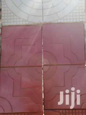 Concrete Tile / Eurocon Tiles