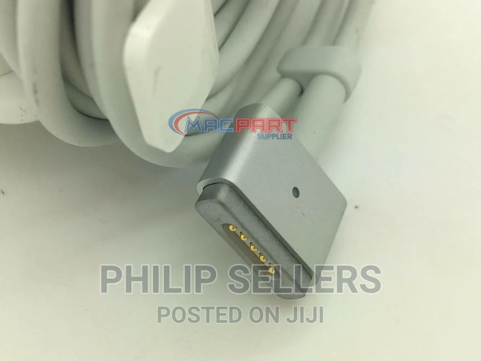 Apple 60W Magsafe Power Adapter For Macbook And 13-inch Mac