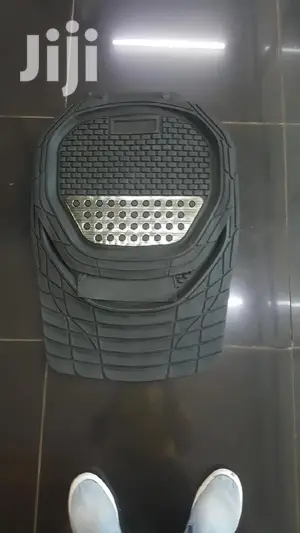 New 5 Seater Heavy Duty Car Floor Mats, Free Delivery Wthn C