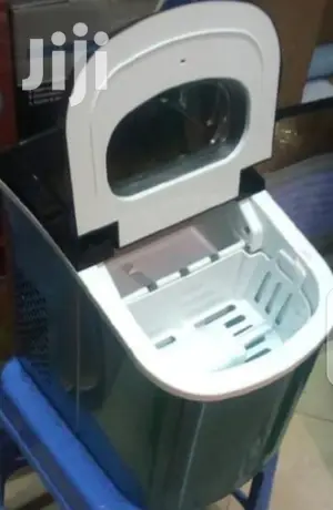 The Newest Ice Maker Machine
