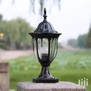 Garden Pillar Light