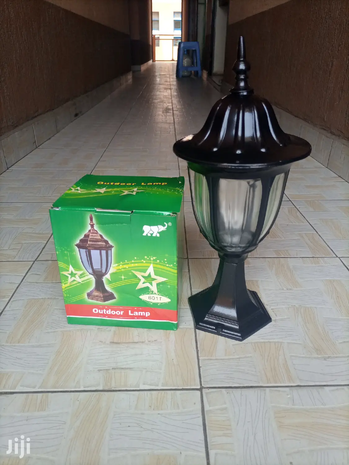 Garden Pillar Light