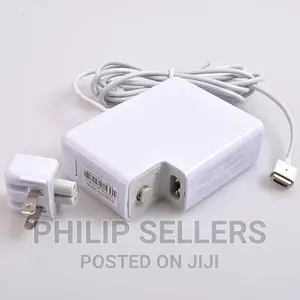 Full Charge Macbook Pro 13 Inch In Only