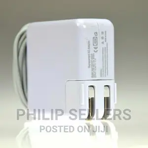 Full Charge Macbook Pro 13 Inch In Only