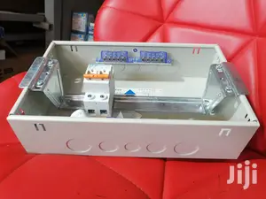 Consumer Unit 11way