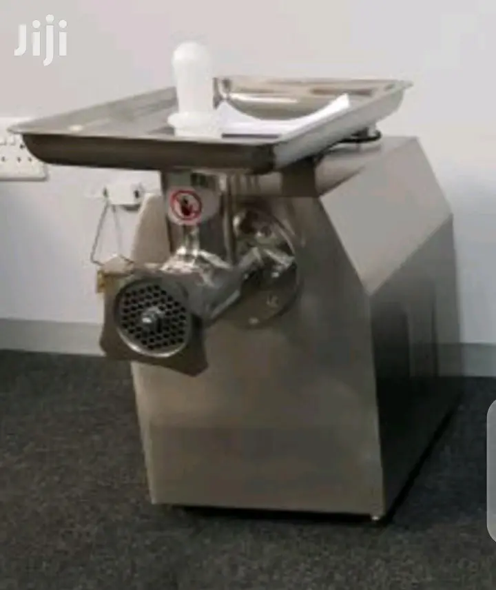 A Good Quality Meat Grinder M22