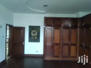 7bedroomed Mansion Off Thigiri Rd