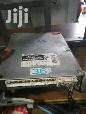 Toyota 2NZ Engine ECU Computer.