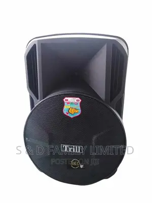Trill G400 15 Inch Plastic Powered Speakers Available