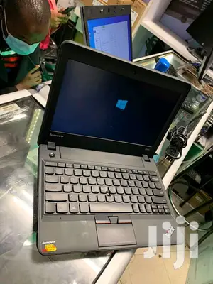 Laptop Lenovo ThinkPad X131e 4GB AMD HDD 320GB