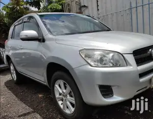 Vanguard / Rav 4 Available for Hire/ Lease