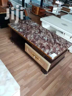Smart Coffee Table