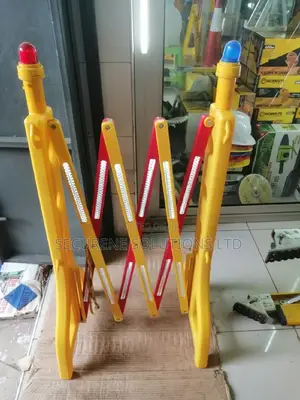 Folding Barricade – 2 Meters Portable Road Safety Barriers