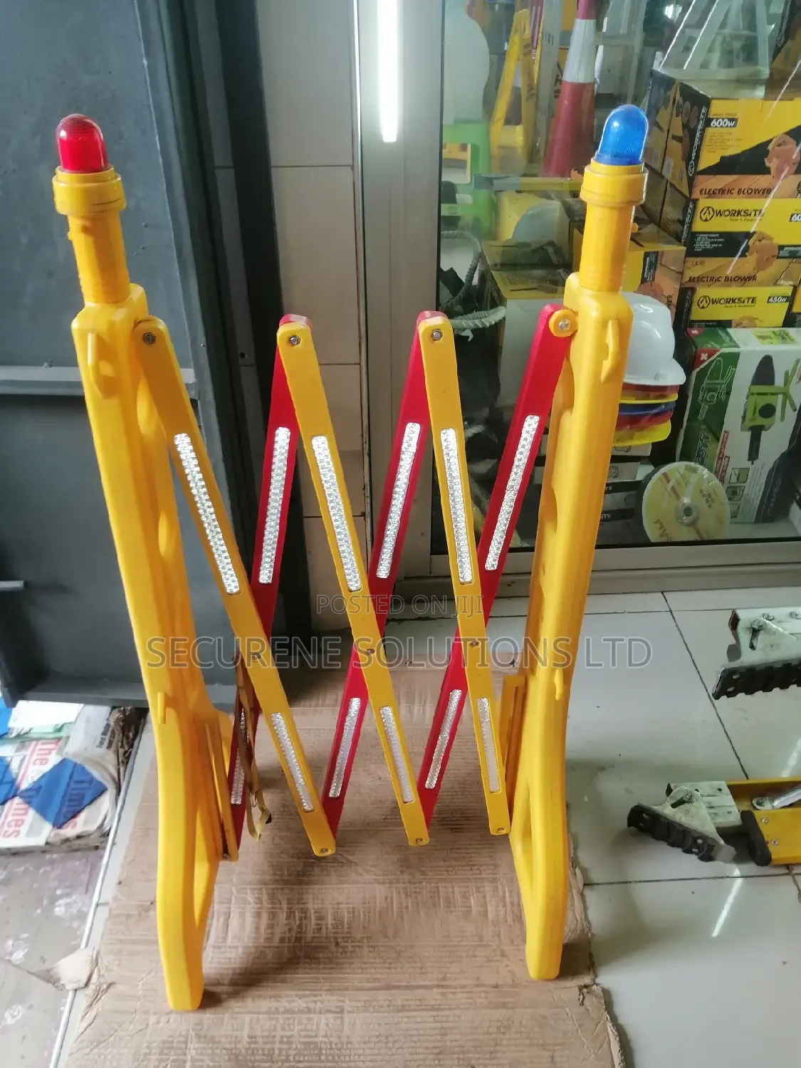 Folding Barricade – 2 Meters Portable Road Safety Barriers