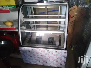 Imported Cake Display Chiller 3fts