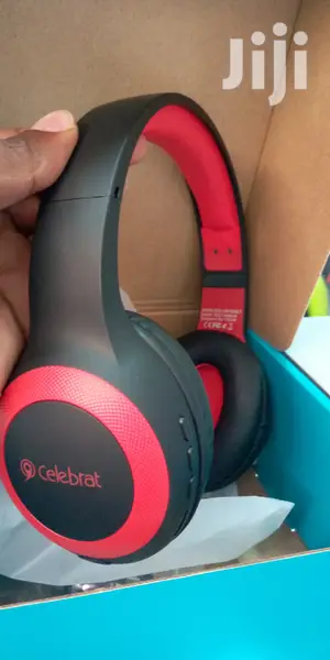 Celebrat Stereo Wireless/ Wired Headset.
