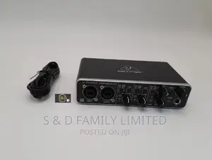 Behringer Umc 204hd