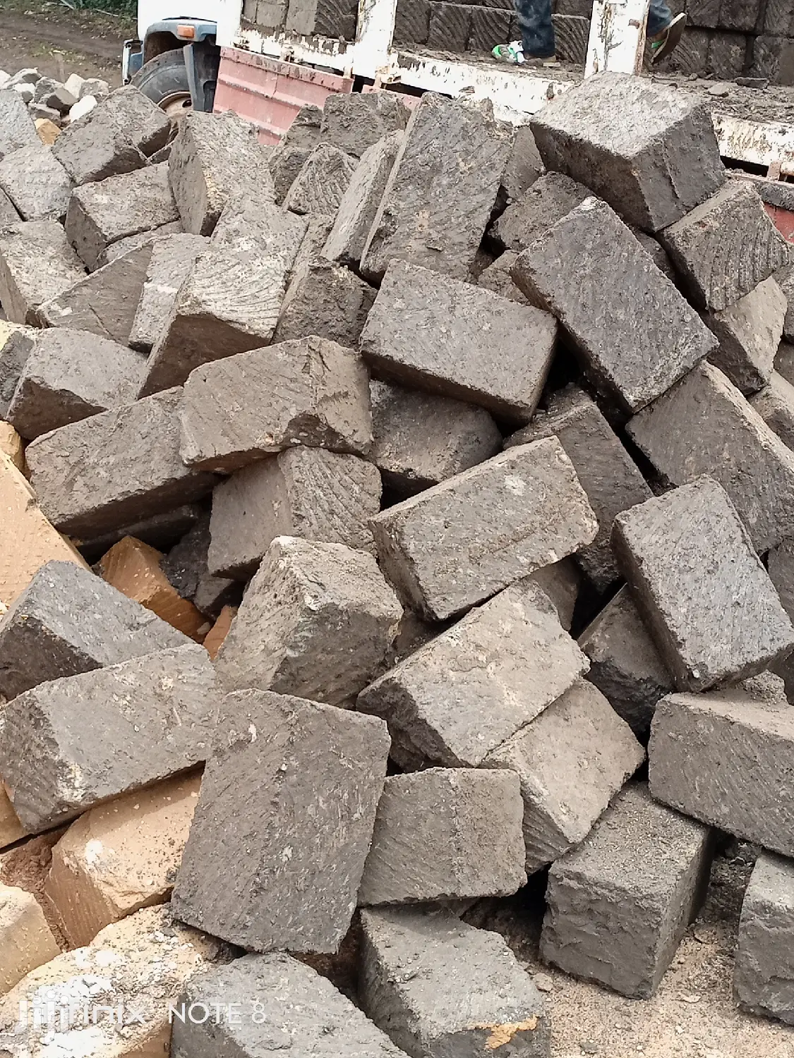 Machine Cut Stones,9*