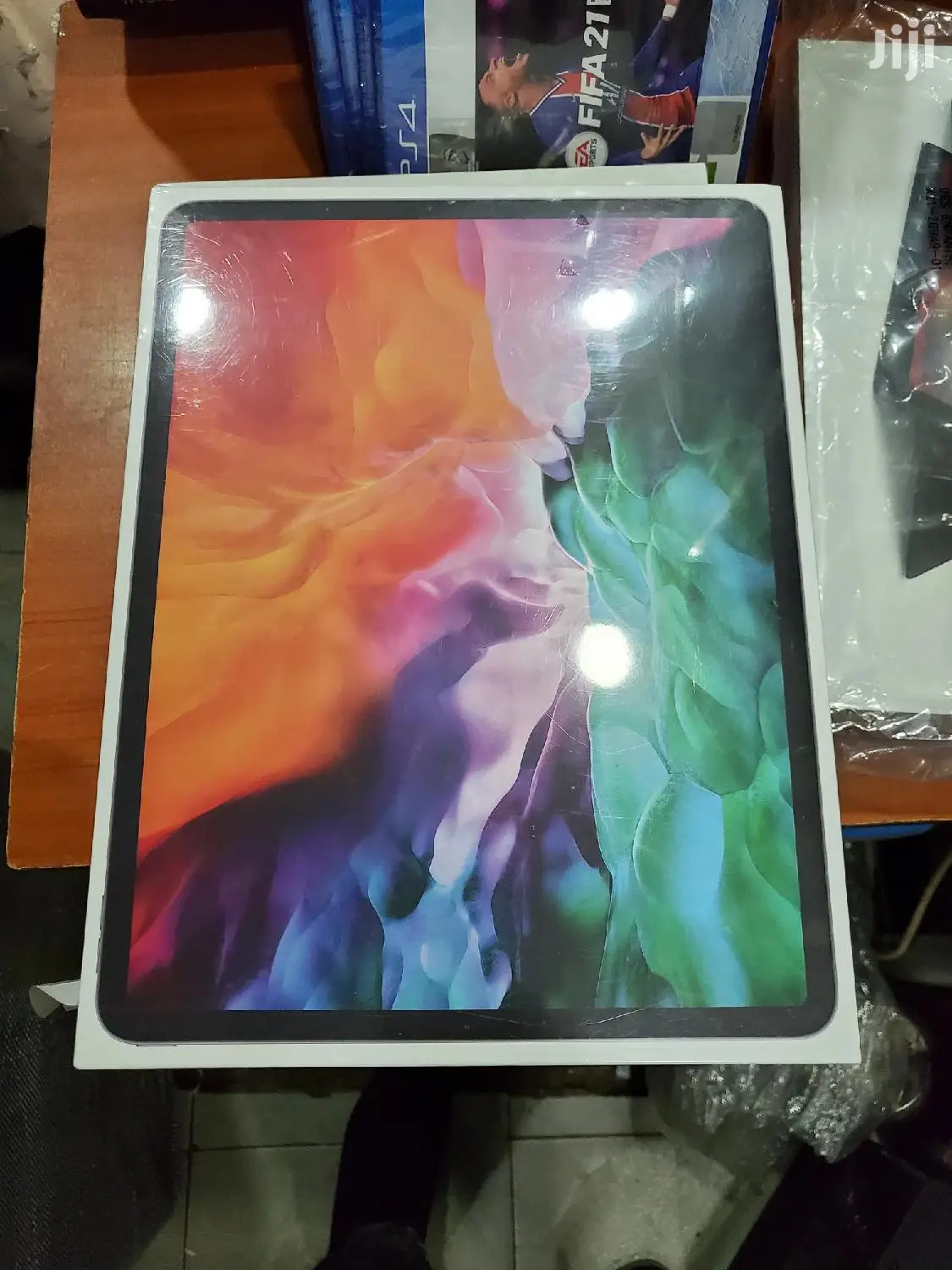 New Apple iPad Pro 12.9 (2020) 128 GB