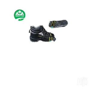 Ultimate Plus Safety Boot