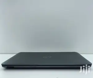 Laptop HP 250 G6 4GB Intel Core I3 HDD 1T