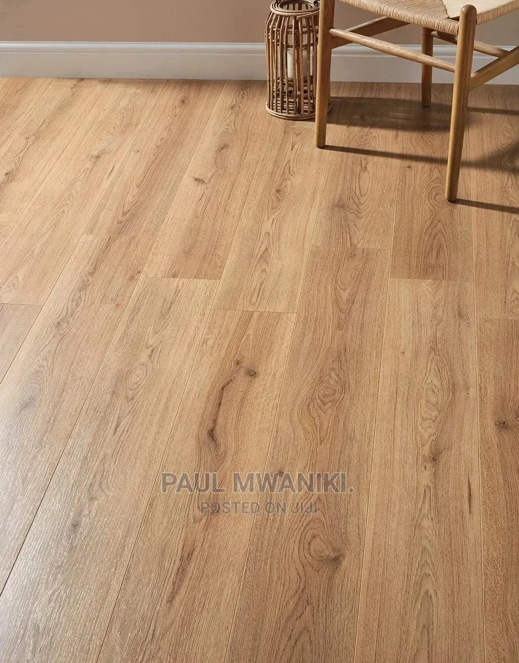 Laminate Flooring (Wood Flooring)
