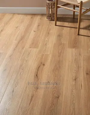 Laminate Flooring (Wood Flooring)