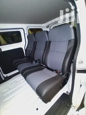 MV200 Seats