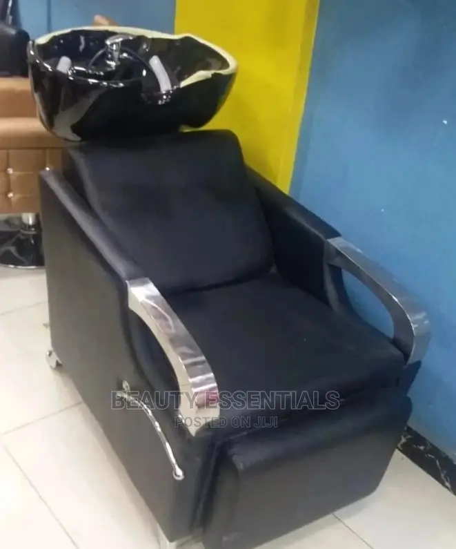 Shampoo Unit With Recliner