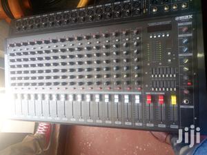 Powered Mixer 16 Channels