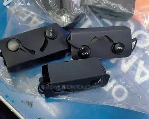 Akg Earphones