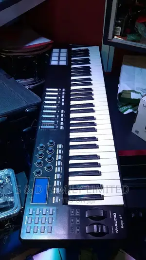 M-Audio 61 Keys With Drumpads