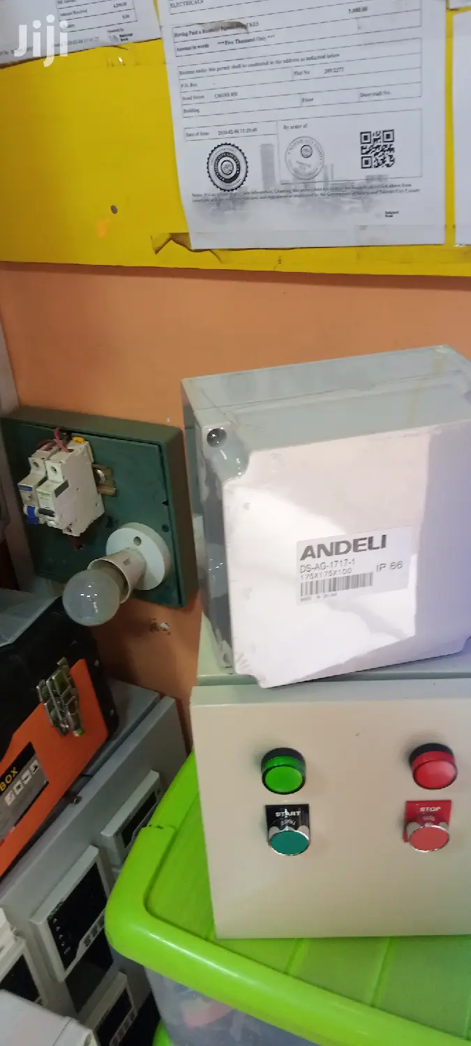 Adaptor Box