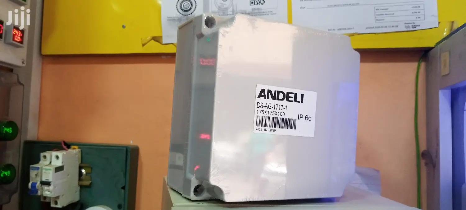 Adaptor Box