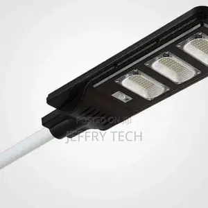 90 Watts Solar Street Lights