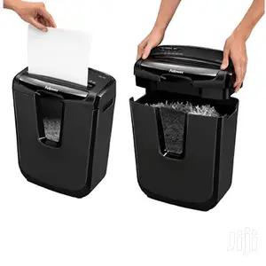 Fellowes Shredder M7C (7 Sheet ,14L)