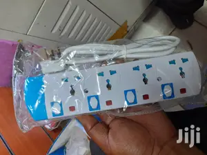 4 Way Extension With Switch