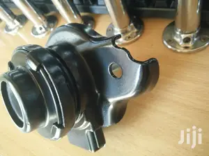 Honda Airwave Right Engine Mount