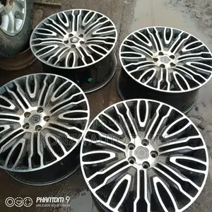 Range Rover Sport Rims Set of Four Size 22