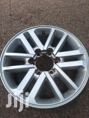 Original Rim Size 17' Inch for Pick Up Double Cap.
