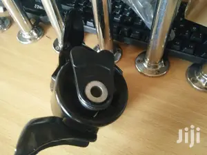 Honda Stepwagon Engine Mount