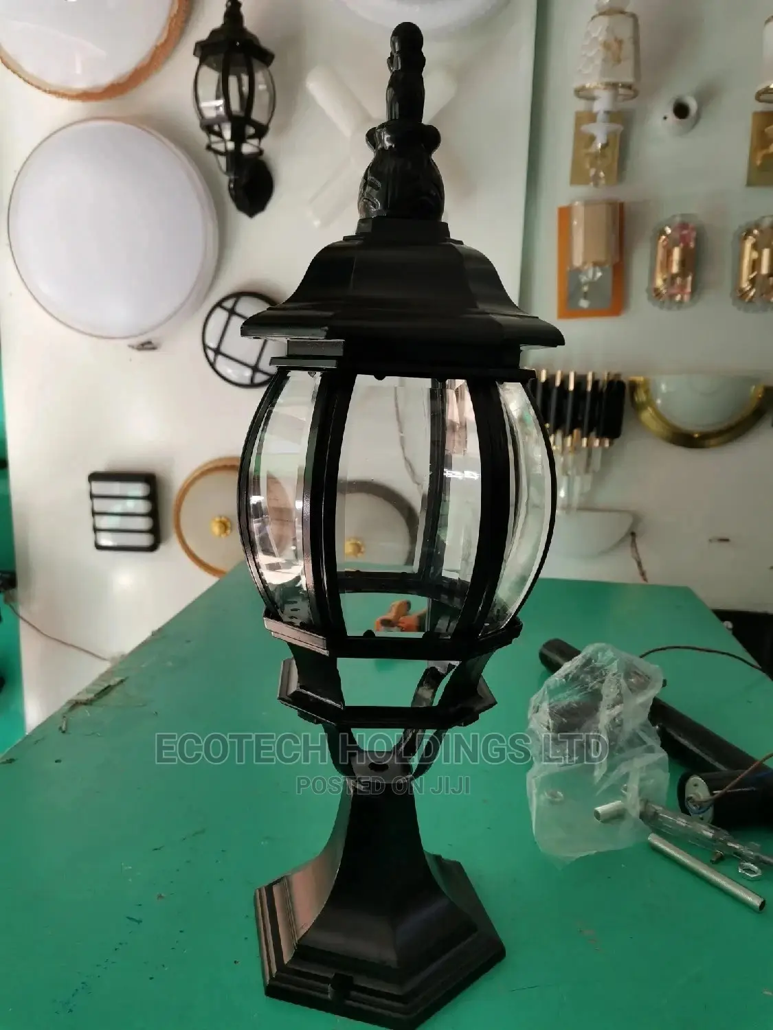 Big Outdoor Lamp Straight Gate Light.