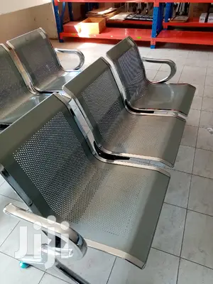 Silver Linked Waiting Chair
