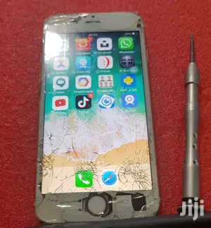Smart Phone Screen Replacement