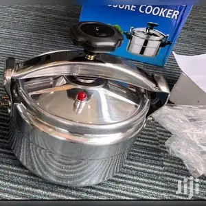 7 and 9 Litres Non Explosive Pressure Cookers