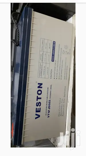 Veston Deep Cycle Maintainance Free Battery 200ah/20hr