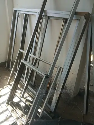 Aluminium Sliding Windows